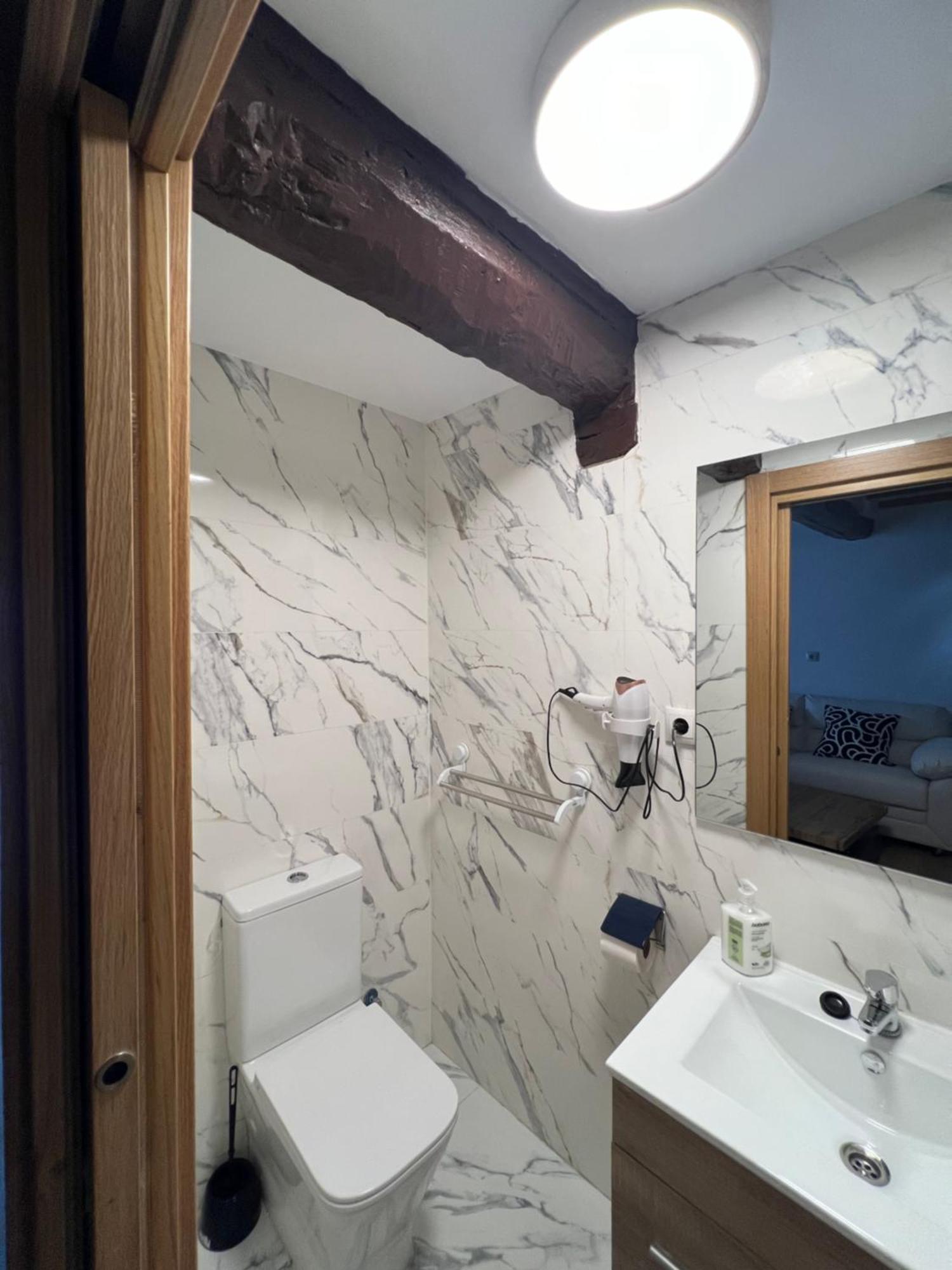 Apartamento Castillo Apartment Кастро-Урдиалес Екстериор снимка